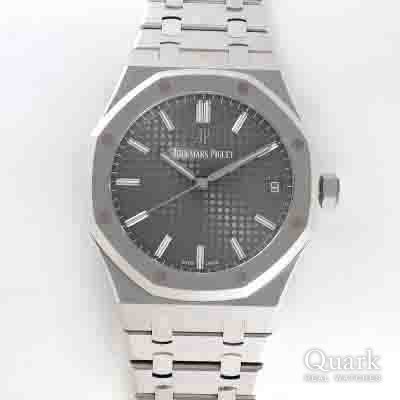 オーデマ・ピゲ ロイヤルオークオートマチック Ref.15500ST.OO.1220ST.02