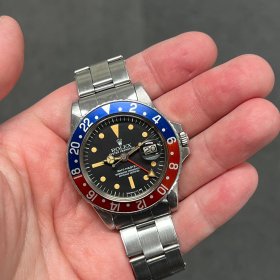 ロレックス GMTマスターI 1675 赤/青ベゼル MK3ダイヤル MK2ベゼル