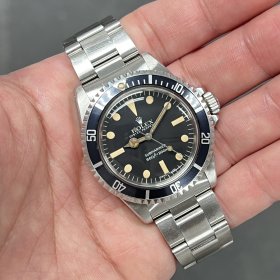 ロレックス サブマリーナー 5513 ブラックダイヤル MK4ダイヤル MK3ベゼル
ノンポリッシュケース