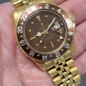 ロレックス GMTマスターI 1675/8 ブラックベゼル