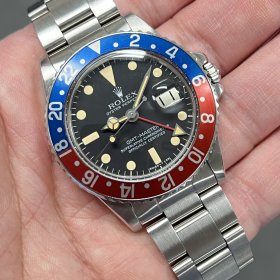 ロレックス GMTマスターI 1675 ブラックベゼル