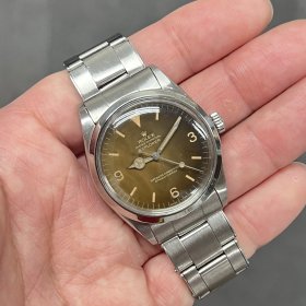 ロレックス エクスプローラーI 1016 ブラックダイヤル トロピカルダイヤル