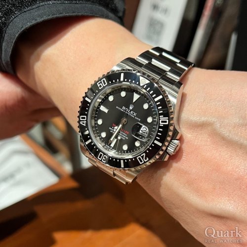 ロレックス シードゥエラー(Ref.126600)オーナー　京都府 Y様