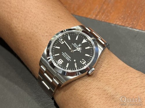 ロレックス エクスプローラーI(Ref.214270)オーナー　島根県 I様