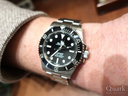ロレックス サブマリーナー(Ref.124060)オーナー　海外 T様