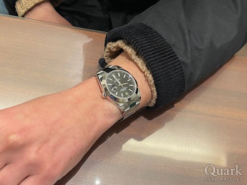 ロレックス デイトジャスト41(Ref.126300)オーナー　海外 F様