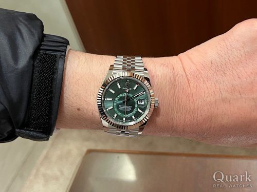 ロレックス スカイドゥエラー(Ref.336934)オーナー　茨城県 H様