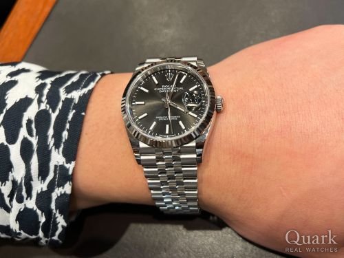 ロレックス デイトジャスト36(Ref.126234)オーナー　広島県 K様