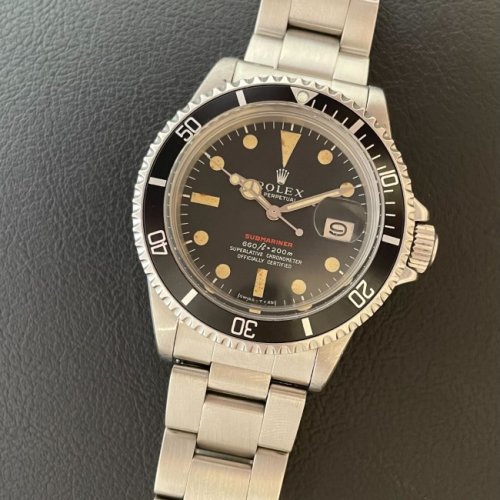 ロレックス サブマリーナー Ref.1680 アンティーク
赤MK4