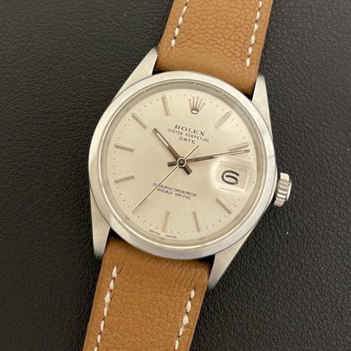 ロレックス オイスター・パーペチュアル・デイト Ref.1500 アンティーク
シルバー
交換ダイヤル（ルミノバ）