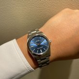 ロレックス オイスター・パーペチュアル34 Ref.124200 ブライトブルー photo 3