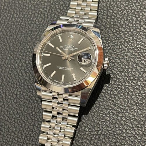 ロレックス デイトジャスト41 Ref.126300 ブライトブラック