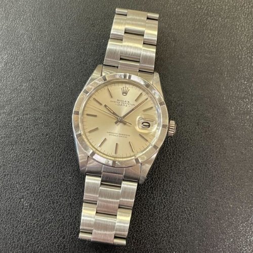 ロレックス オイスター・パーペチュアル・デイト Ref.1501 アンティーク
シルバー