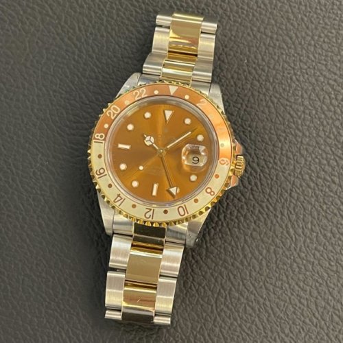 ロレックス GMTマスターII Ref.16713 ブラウン
プレミアムモダン
店長おすすめ個体！