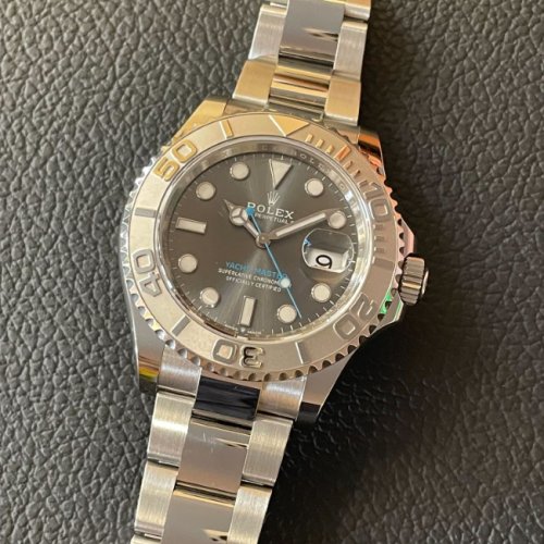 ロレックス ヨットマスター40 Ref.126622 スレート
未使用