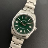 ロレックス オイスター・パーペチュアル41 Ref.124300 グリーン photo 1