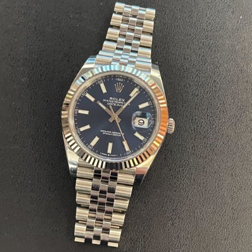 ロレックス デイトジャスト41 Ref.126334 ブライトブルー