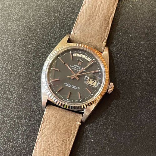 ロレックス デイデイト Ref.1803/9 アンティーク
ブラック
交換ダイヤル（ルミノバ）