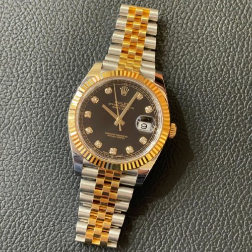 ロレックス デイトジャスト41 Ref.126333G ブライトブラック10P