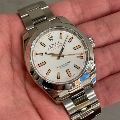 ロレックス ミルガウス Ref.116400 ホワイト
期間限定（12/8～12/25）
ラボ限定「年末SALE　特価品」