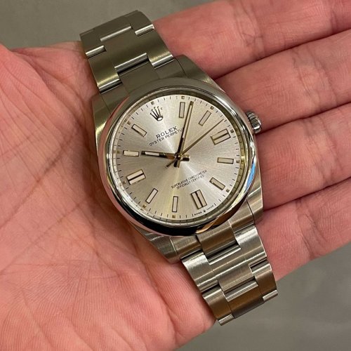 ロレックス オイスター・パーペチュアル41 Ref.124300 シルバー