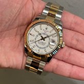 ロレックス スカイドゥエラー Ref.326933 ホワイト 002