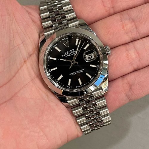 ロレックス デイトジャスト41 Ref.126300 ブライトブラック / ラボ中野