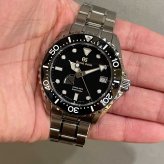 グランド・セイコー スポーツコレクション
スプリングドライブ
ダイバーズ
マスターショップ限定
 Ref.SBGA231 ブラック photo 2