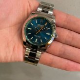 ロレックス ミルガウス Ref.116400GV Zブルー photo 2