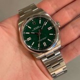 ロレックス オイスター・パーペチュアル41 Ref.124300 グリーン photo 1