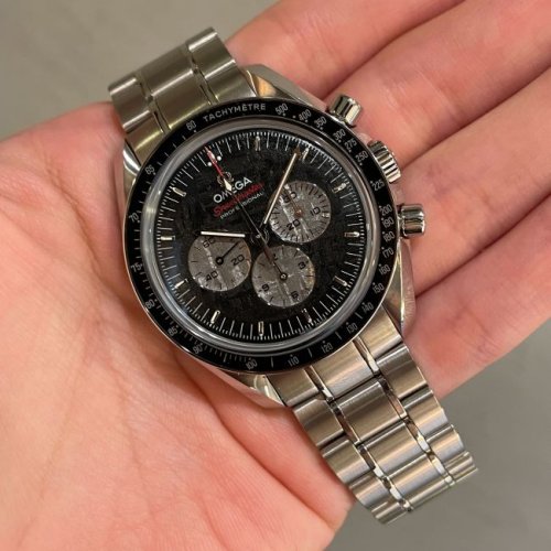 オメガ スピードマスタープロフェッショナル ムーンウォッチ アポロ・ソユーズ35周年記念 世界1975本限定 Ref.311.30.42.30.99.001 メテオライト