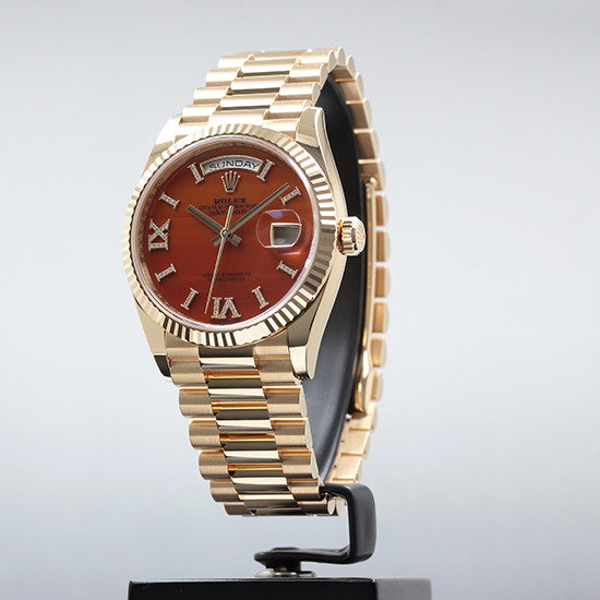 ロレックス デイデイト36 Ref.128238 カーネリアンローマVI&IXダイヤ