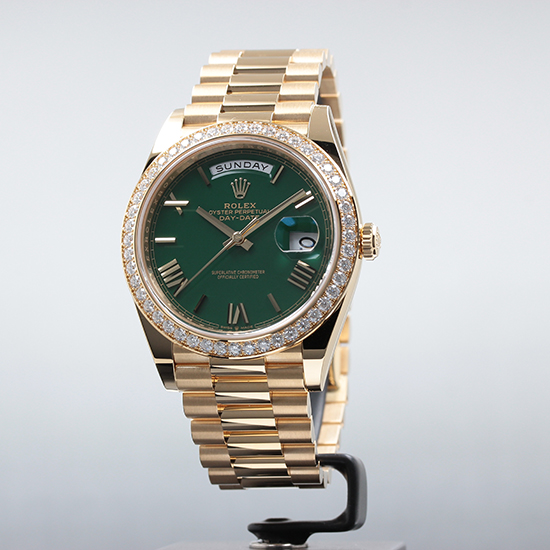 ロレックス デイデイト40 Ref.228348RBR グリーンローマ 新品