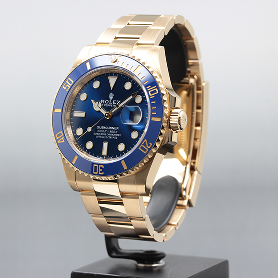 ウェア 102 Rolex Submariner Date watch: 18 ct yellow gold - m126618lb-0002