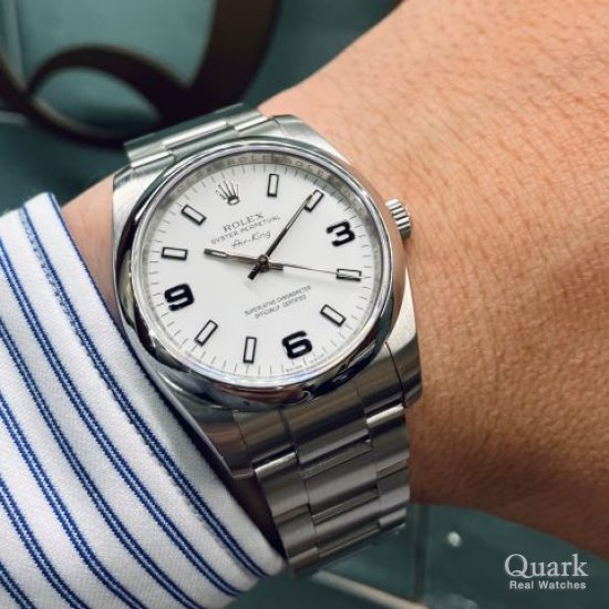 額 High Quality Auto Spare Parts Oil Filter 11427808443