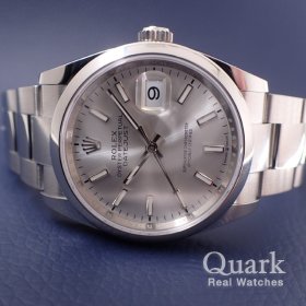 シルバーダイヤル