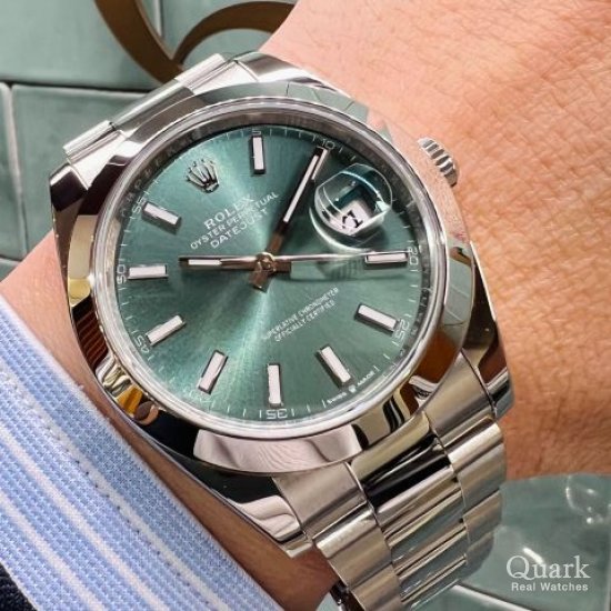 ロレックス デイトジャスト41 Ref.126300