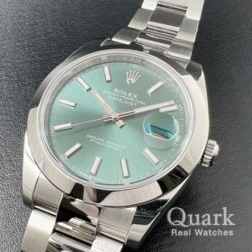 ミントグリーンダイヤル