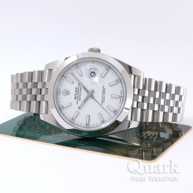 ホワイトダイヤル