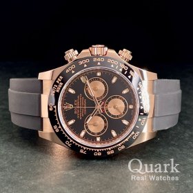 ロレックス デイトナ 116515LN ブライトブラック＆サンダストダイヤル