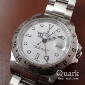 ホワイトダイヤル