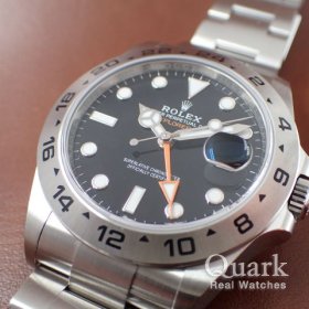 ブラックダイヤル