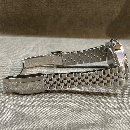 ロレックス GMTマスターII Ref.126710GRNR