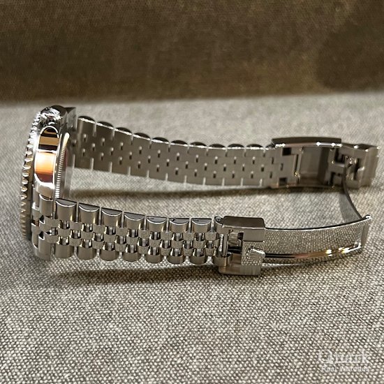 ロレックス GMTマスターII Ref.126710GRNR