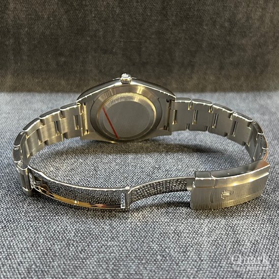 ロレックス オイスター・パーペチュアル39 Ref.114300