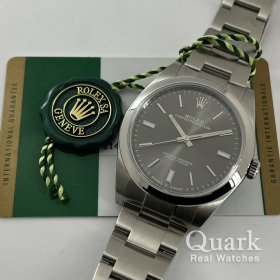 ロレックス オイスター・パーペチュアル39 114300 ダークロジウムダイヤル