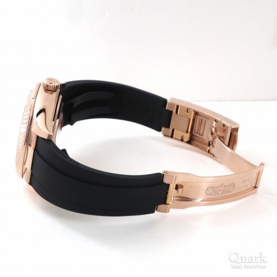 ロレックス スカイドゥエラー Ref.326235