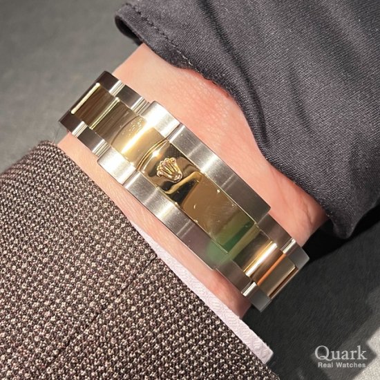 ロレックス スカイドゥエラー Ref.326933