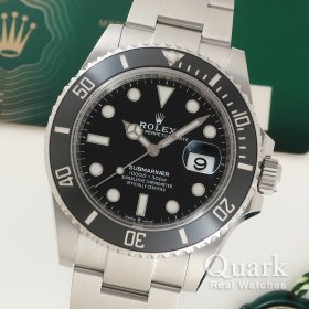 ブラックダイヤル