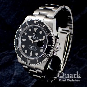 ブラックダイヤル